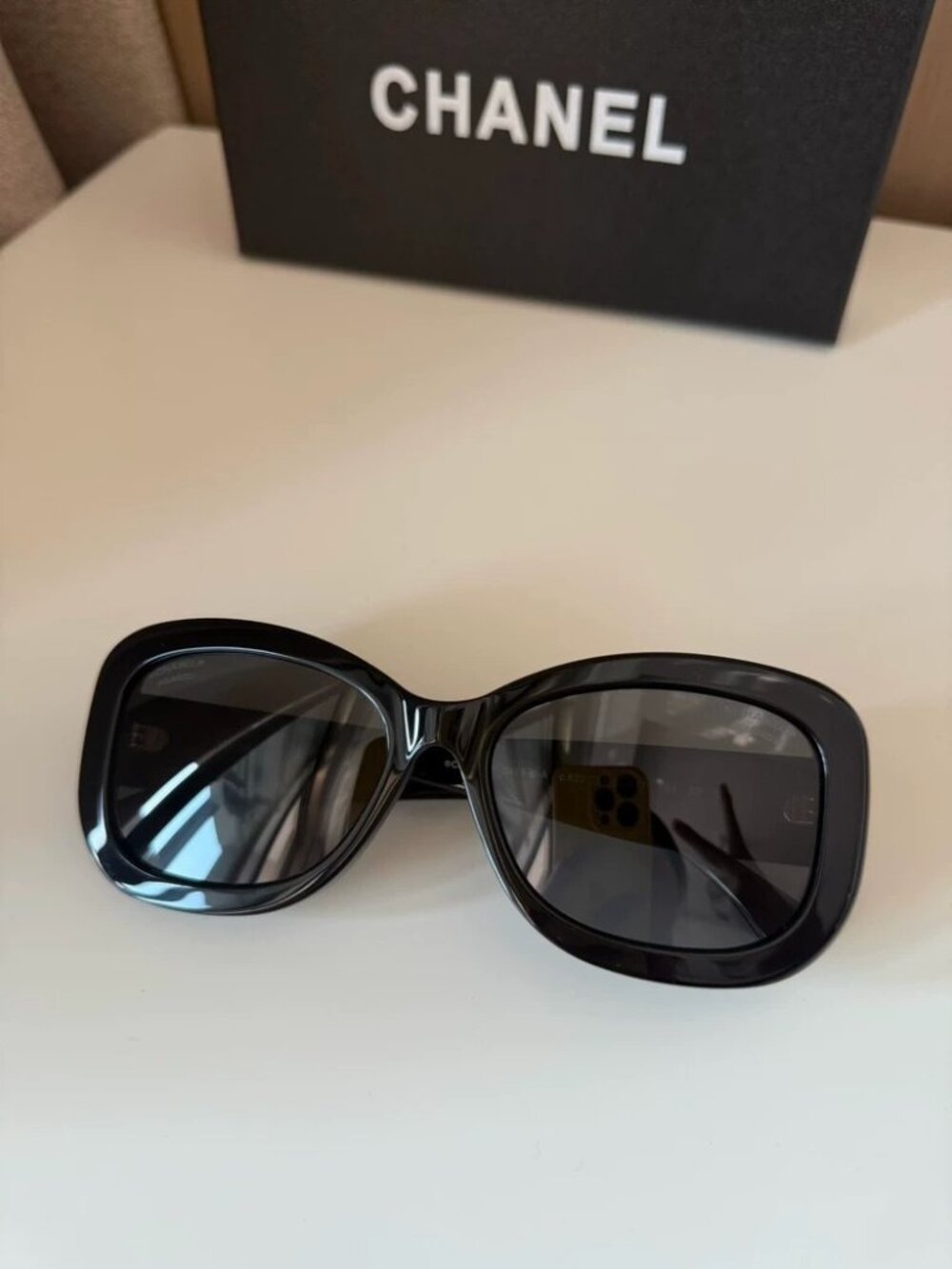 CHANEL 5468-B-A Sunglasses Black Frame - Picture 2 of 8